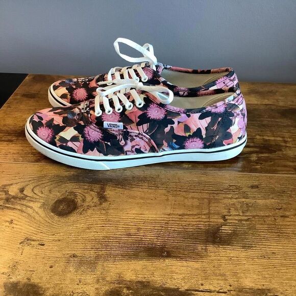 Vans Floral Print Sneakers - Stylish and Comfy - Picture 3 of 6